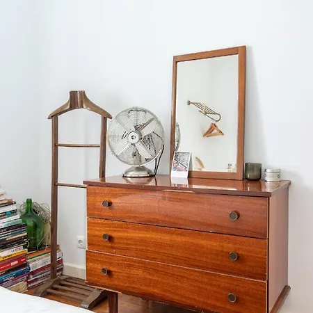 Apartament Amazing & Bright Loft In Hip Arroios With Private Rooftop! Lizbona
