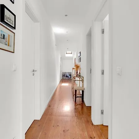 Appartamento Amazing & Bright Loft In Hip Arroios With Private Rooftop! *